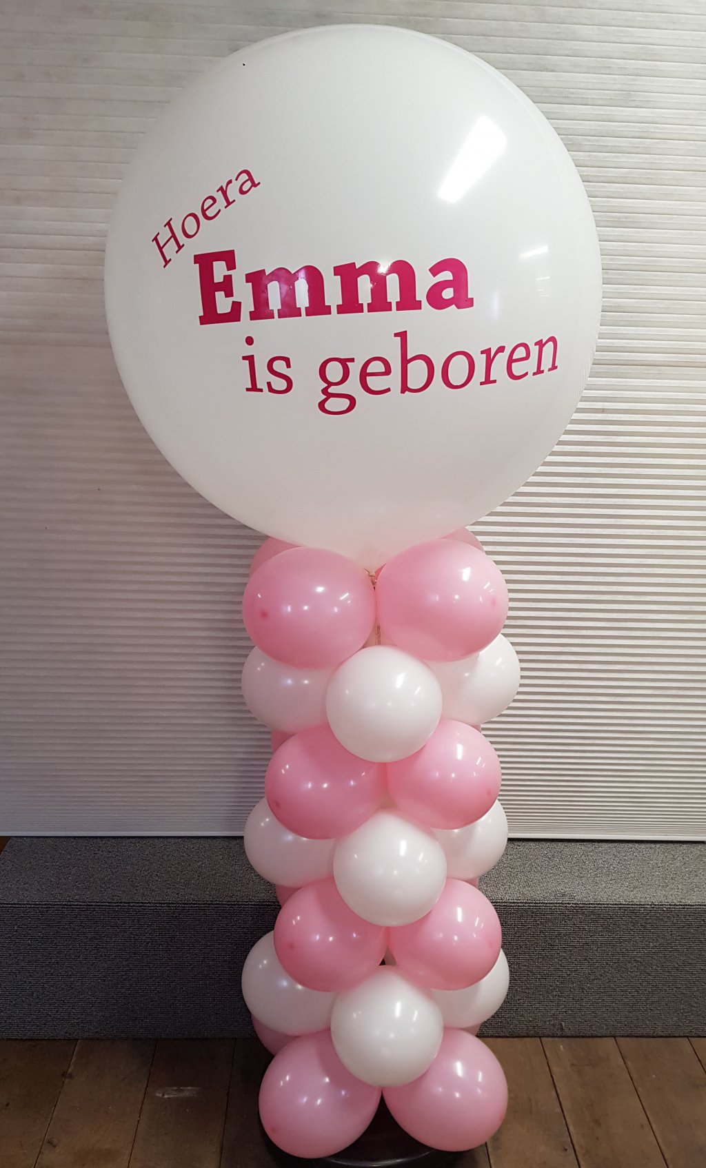 Baby ballonnenzuil meisje foto