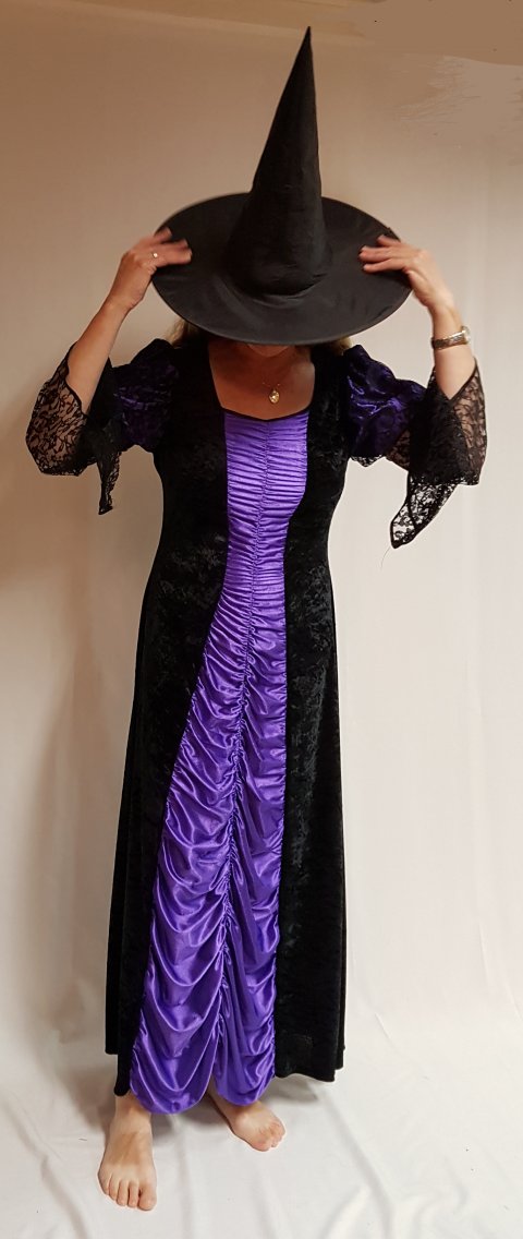 Gothic jurk foto