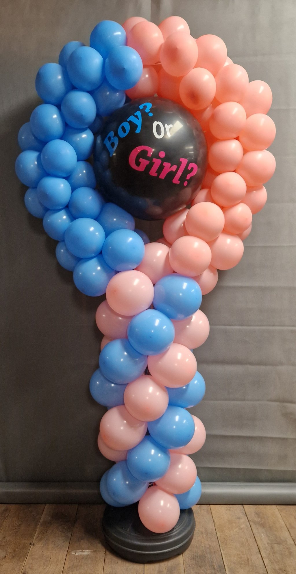 Gender Reveal zuil met tekst foto