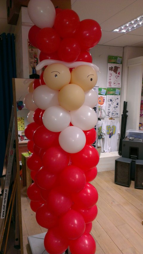 Kerstman ballonzuil foto